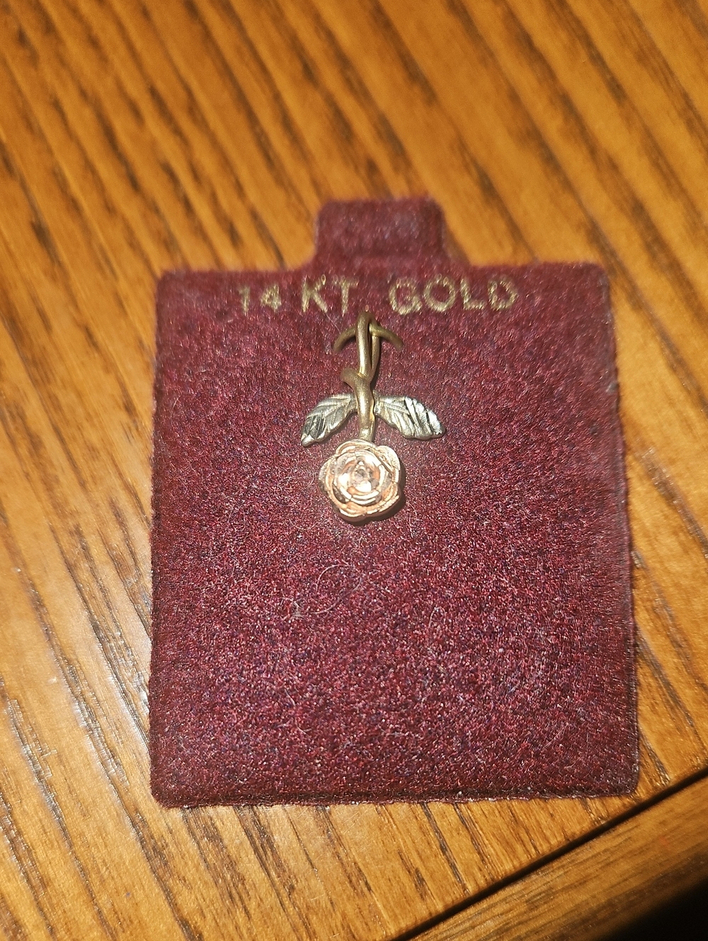 Vintage Michael Anthony Jewelers 14K Gold Rose Pendant Charm